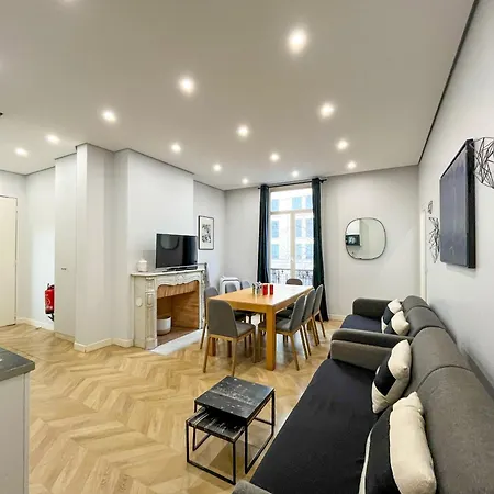 Urbanflat 126 - Grand Parisien Dans Le Centre דירה *