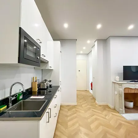Urbanflat 126 - Grand Parisien Dans Le Centre *